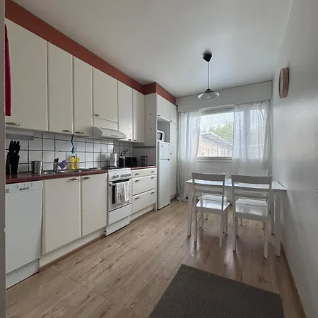 Kotimaailma - Cozy And Spacious * Seinäjoki